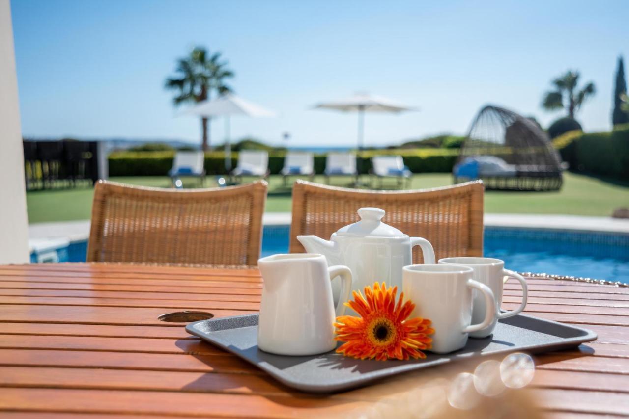 Villa Savoya Sunrise By Ezoria Villas Korall-öböl Kültér fotó