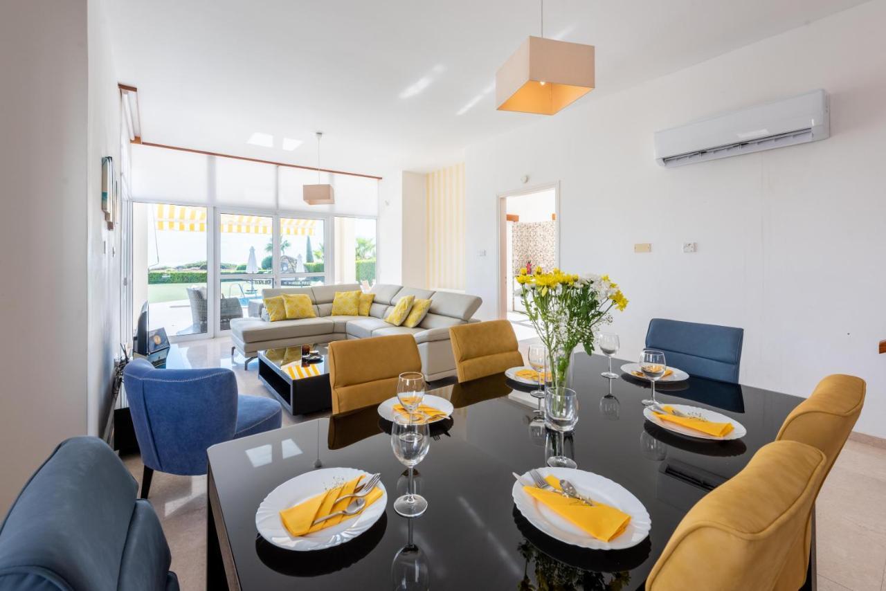 Villa Savoya Sunrise By Ezoria Villas Korall-öböl Kültér fotó