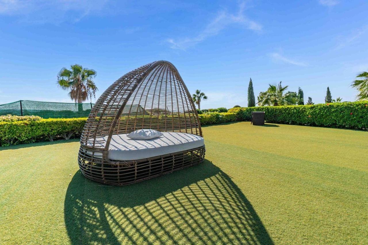 Villa Savoya Sunrise By Ezoria Villas Korall-öböl Kültér fotó