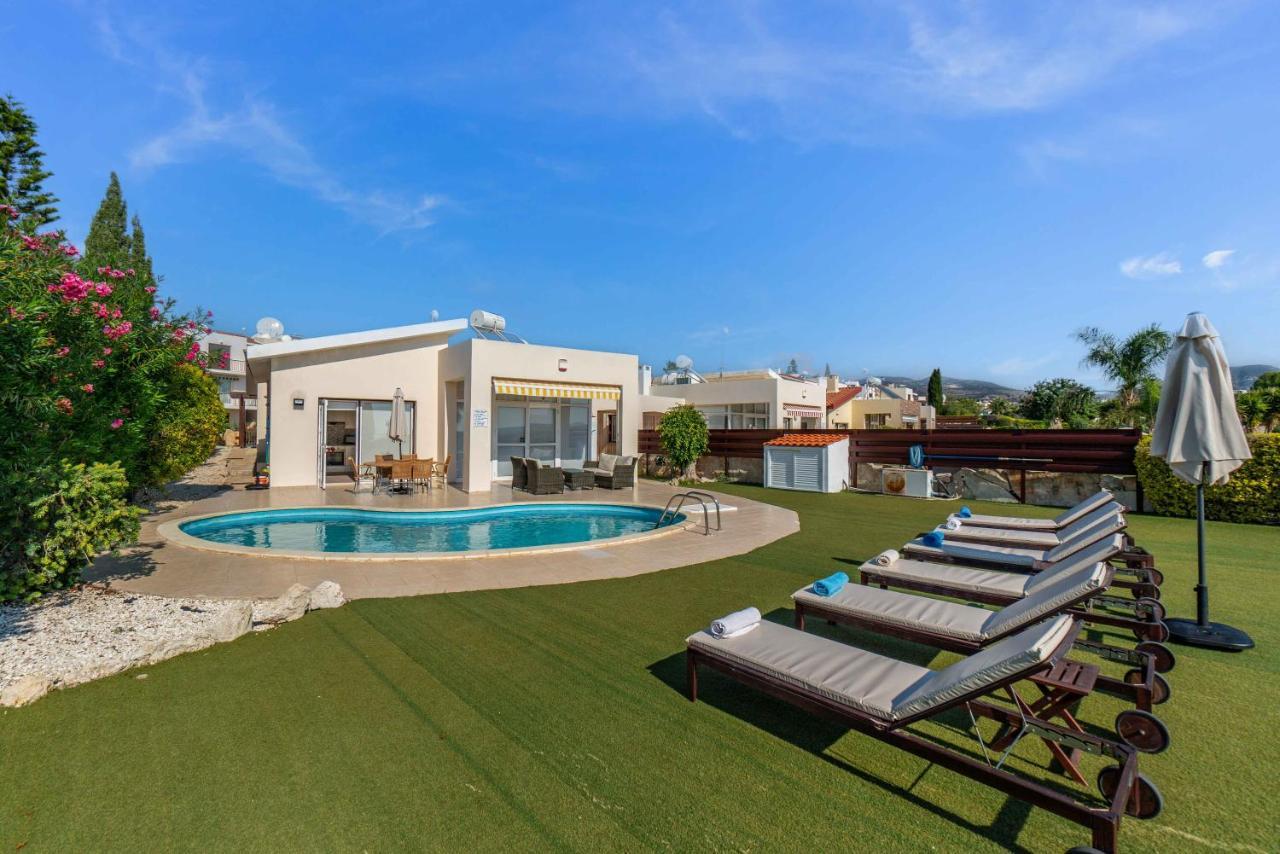 Villa Savoya Sunrise By Ezoria Villas Korall-öböl Kültér fotó